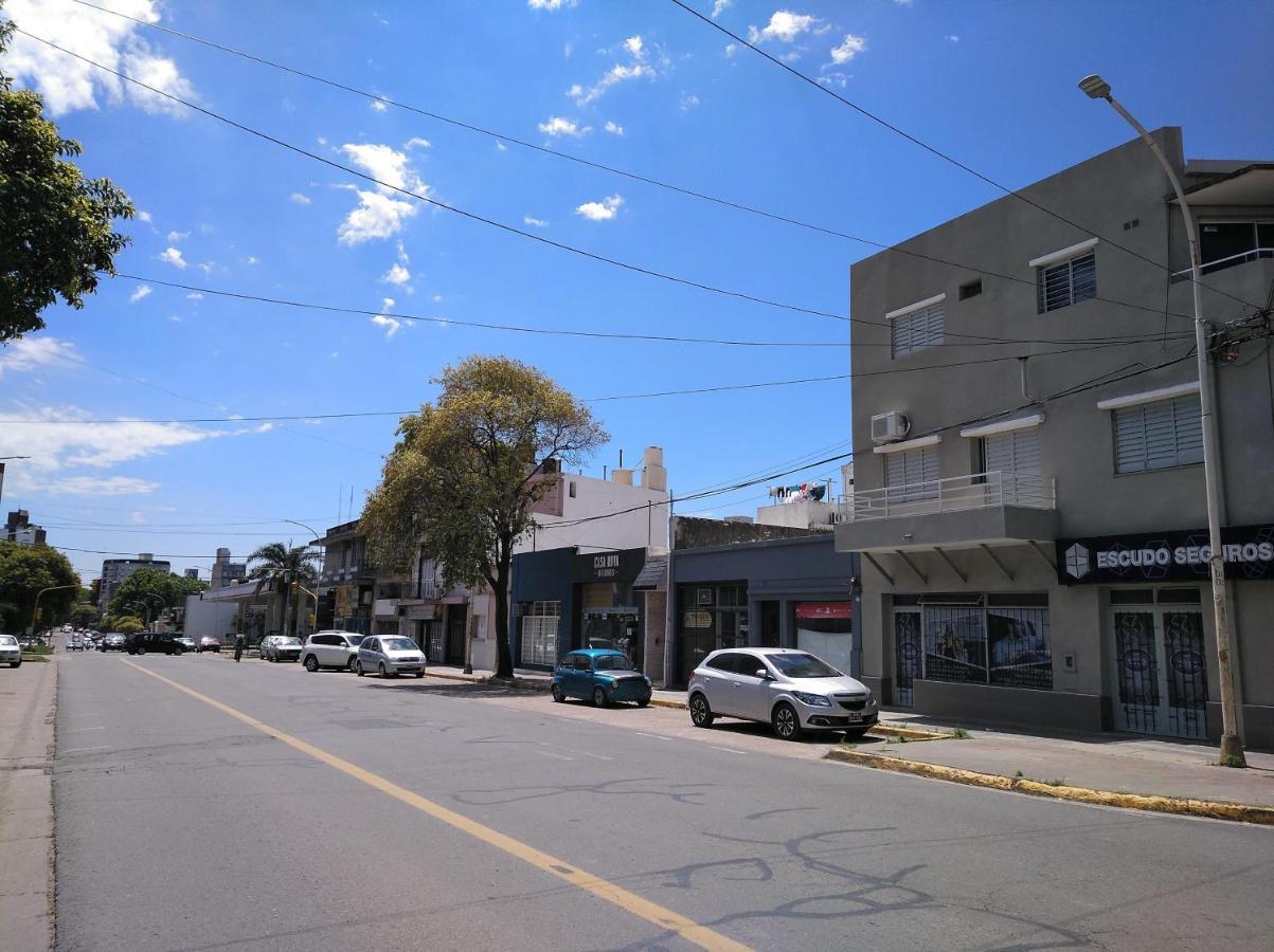 Echague Y Cura A Montiel Apartment Parana Luaran gambar